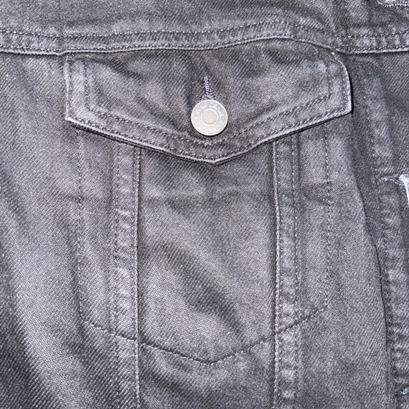 Women's Black Denim Jacket with Sherpa Collar - Picture 5 of 6